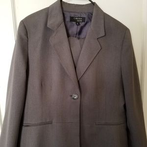 Womens grey lined suit